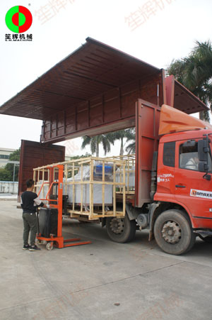 蔬果清洗加工機(jī)械現(xiàn)貨交付,按約期裝車發(fā)貨！